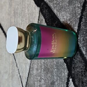 BATH & BODY WORKS ENDLESS WEEKEND SHOWER GEL